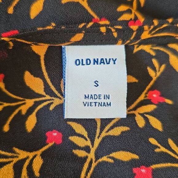 Old Navy black/gold/red faux wrap dress, nwt, s - Picture 8 of 9